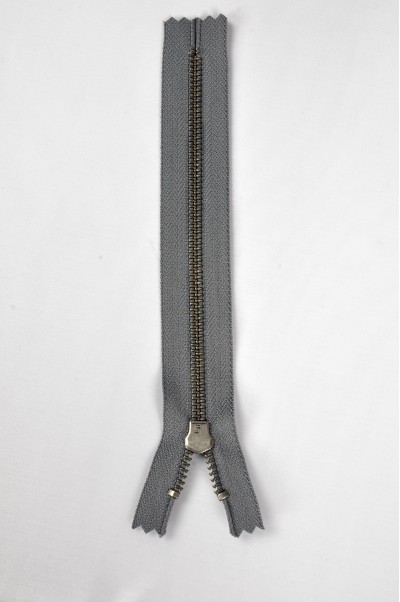 ZIP058 2號拉鏈 單頭拉鏈款式  紅古銅牙拉鏈  密尾拉鏈  不設單獨拉鍊訂購 細節-3